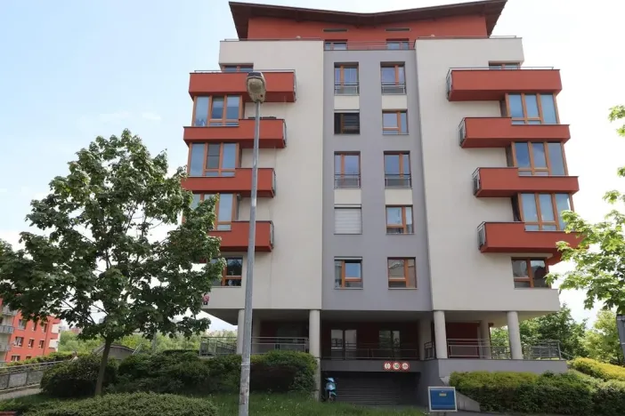 Pronájem bytu 1+kk, Praha - Záběhlice, Mattioliho, 35 m2