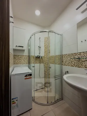 Prodej bytu 2+1, Praha - Smíchov, Na Březince, 76 m2