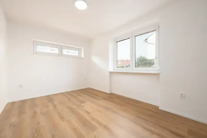 Pronájem bytu 2+kk, Brno, Měšťanská, 62 m2