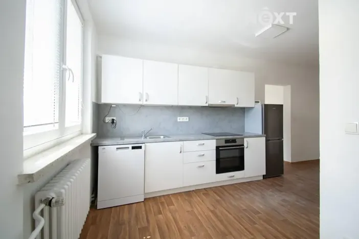 Prodej rodinného domu, Zlín, L. Váchy, 350 m2