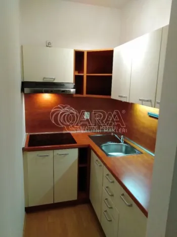 Pronájem bytu 1+kk, Chrudim - Chrudim II, Václavská, 29 m2