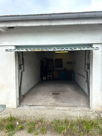 Prodej garáže, Hradec Králové, 16 m2