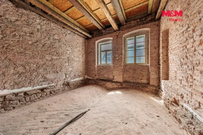 Prodej rodinného domu, Krásno, Náměstí, 348 m2