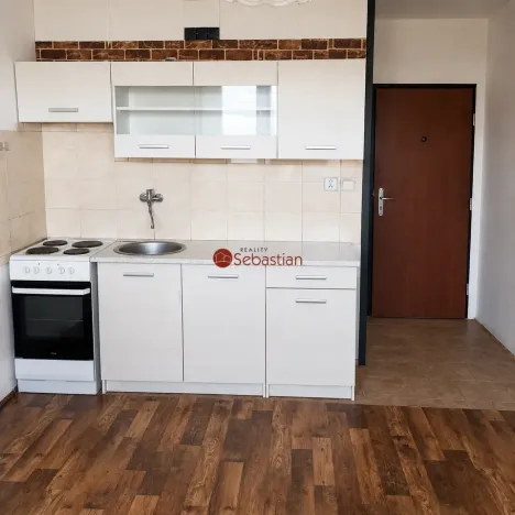 Pronájem bytu 1+1, Chomutov, Zahradní, 35 m2