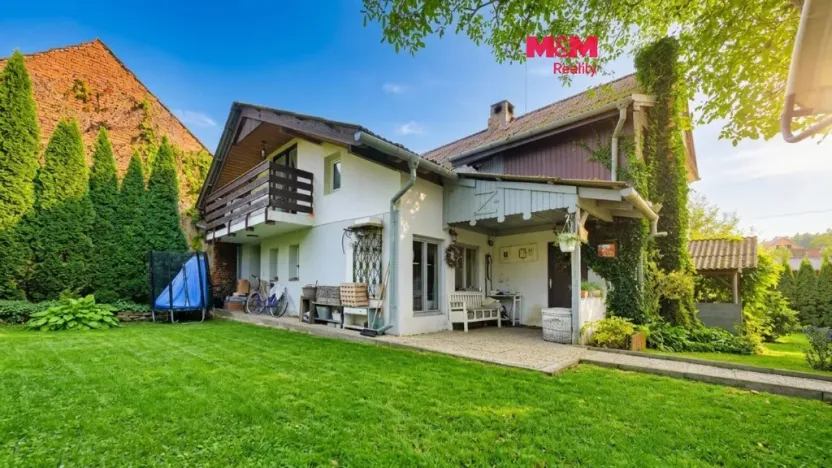 Prodej rodinného domu, Bouzov - Obectov, 200 m2