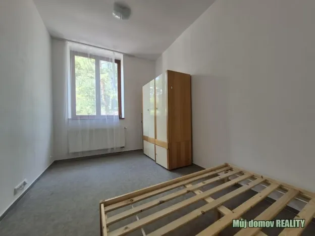 Pronájem bytu 2+kk, Praha - Kbely, Luštěnická, 48 m2