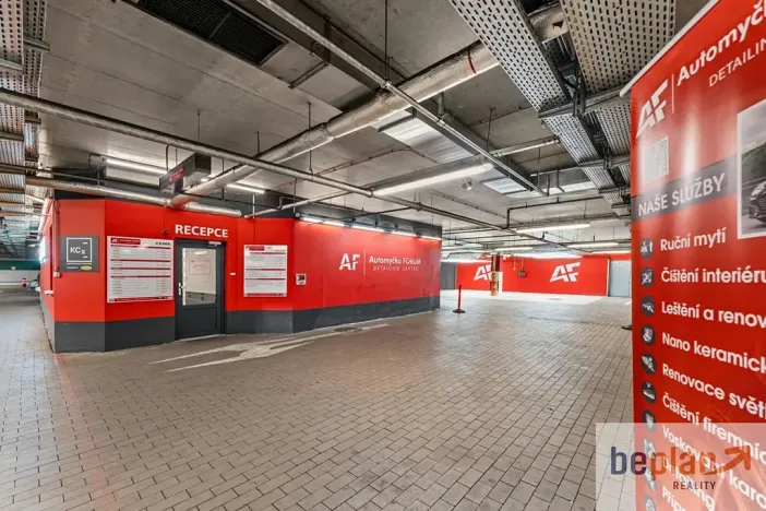 Prodej obchodního prostoru, Ústí nad Labem, Bílinská, 108 m2