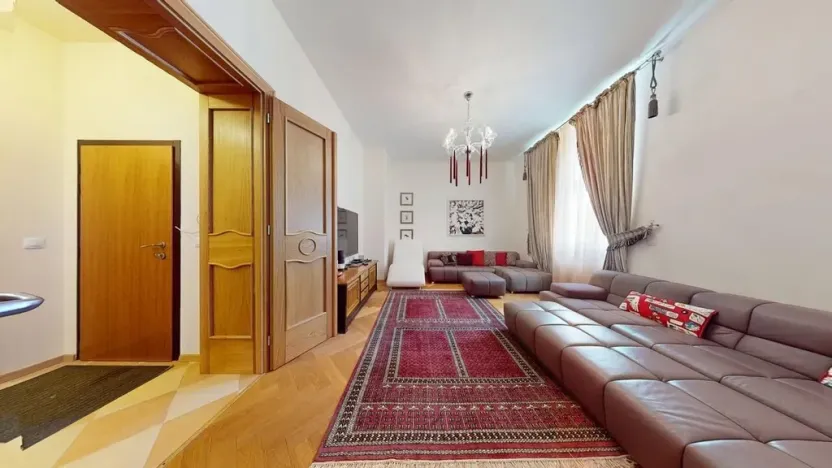 Prodej bytu 2+1, Karlovy Vary, Zámecký vrch, 64 m2