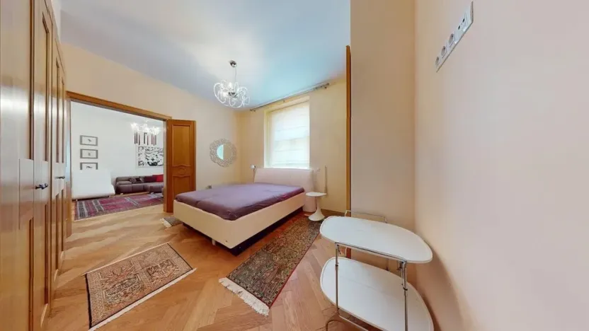 Prodej bytu 2+1, Karlovy Vary, Zámecký vrch, 64 m2