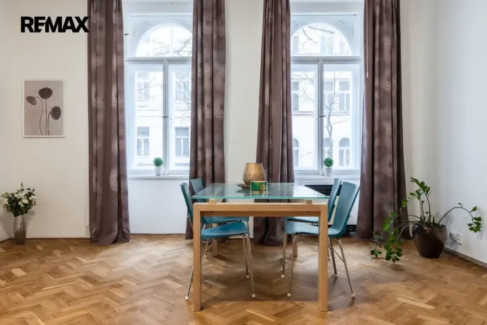 Pronájem bytu 2+kk, Praha - Vinohrady, Budečská, 60 m2