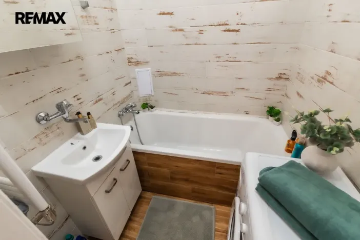 Pronájem bytu 2+kk, Praha - Vinohrady, Budečská, 60 m2