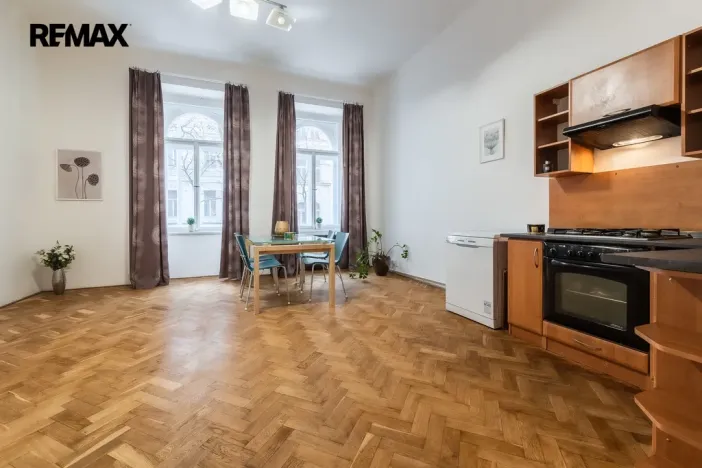 Pronájem bytu 2+kk, Praha - Vinohrady, Budečská, 60 m2