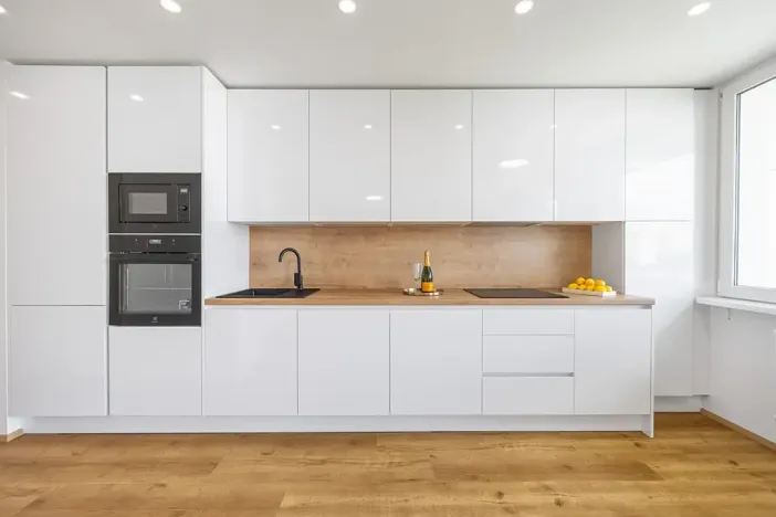 Prodej bytu 4+kk, Praha - Troja, Svídnická, 90 m2