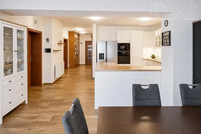 Prodej rodinného domu, Litenčice, 295 m2