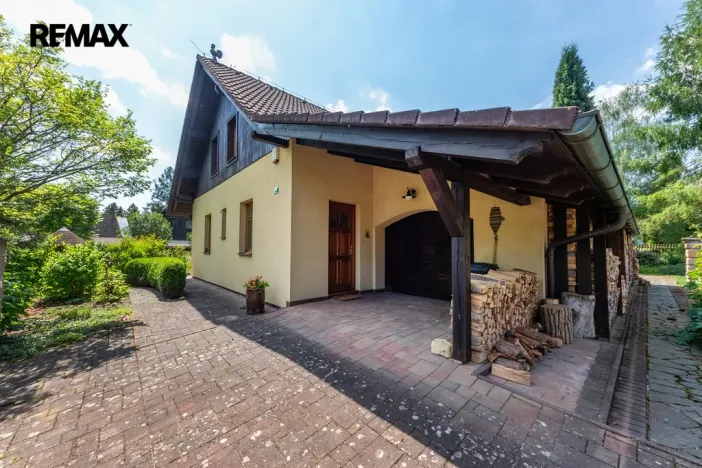 Prodej rodinného domu, Radvanec, 200 m2