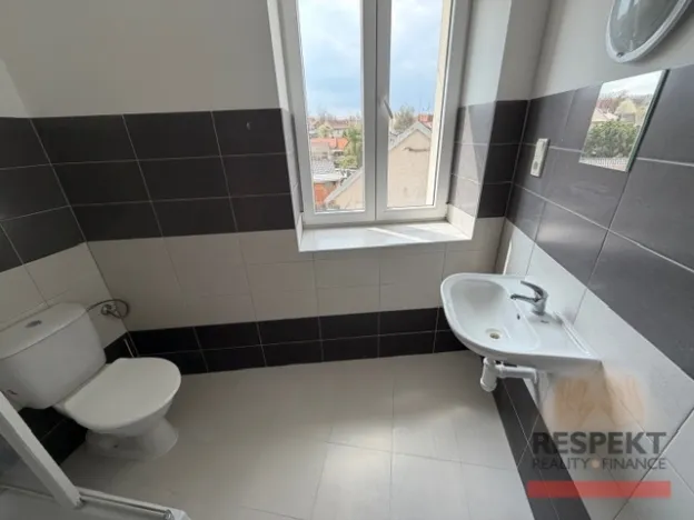 Pronájem bytu 1+kk, Kladno, Hradčanská, 32 m2