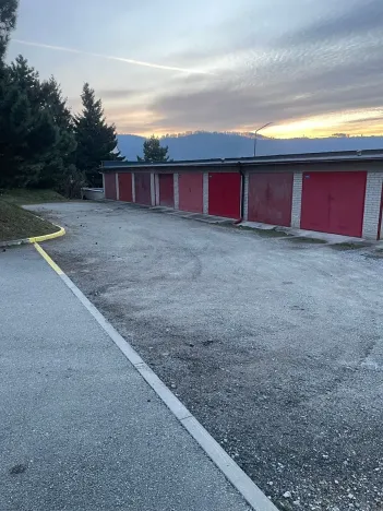 Prodej garáže, Mělník, Dolní, 18 m2