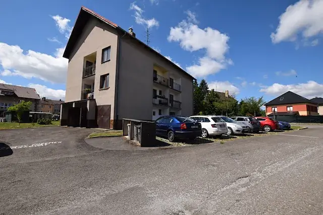 Prodej bytu 3+1, Chyšky, 74 m2