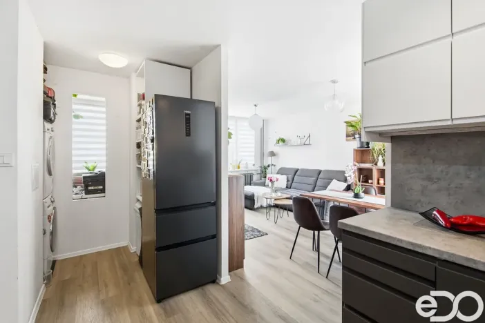 Prodej bytu 3+kk, Praha - Troja, U Pentlovky, 69 m2
