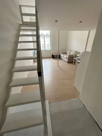 Pronájem bytu 1+1, Praha - Libeň, Sokolovská, 37 m2
