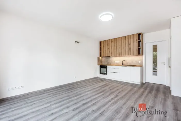 Pronájem bytu 1+kk, Jablonec nad Nisou - Rýnovice, Jezdecká, 35 m2