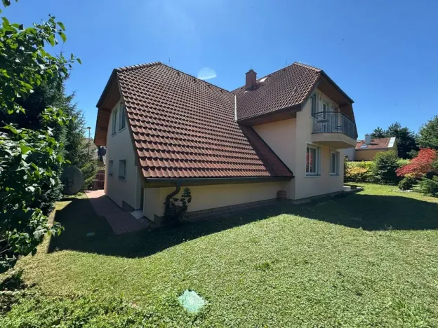 Prodej rodinného domu, Praha - Lysolaje, Nad Helmrovkou, 300 m2