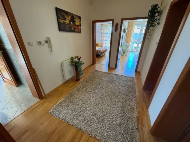 Prodej rodinného domu, Praha - Lysolaje, Nad Helmrovkou, 300 m2