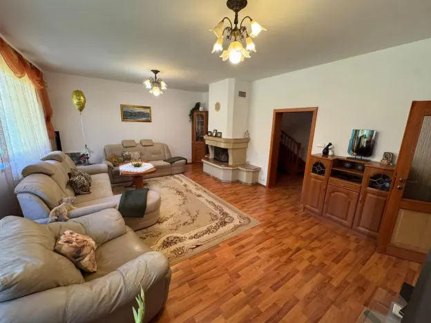 Prodej rodinného domu, Praha - Lysolaje, Nad Helmrovkou, 300 m2