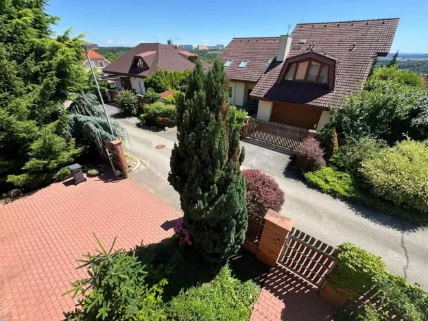 Prodej rodinného domu, Praha - Lysolaje, Nad Helmrovkou, 300 m2