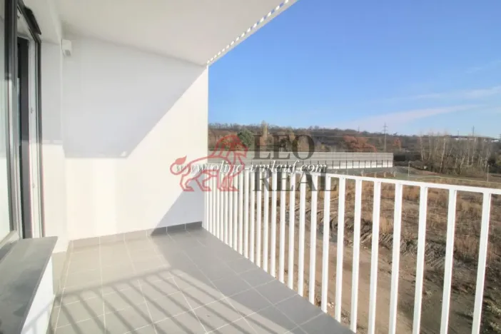 Pronájem bytu 2+kk, Praha - Vysočany, Strnadových, 63 m2