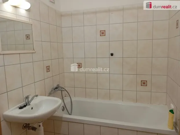 Prodej bytu 3+1, České Budějovice - České Budějovice 3, Průběžná, 70 m2
