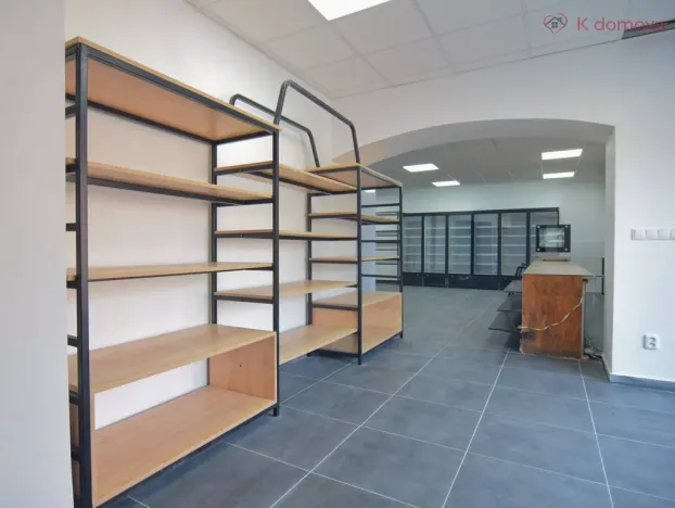 Pronájem obchodního prostoru, Olomouc - Holice, Keplerova, 126 m2