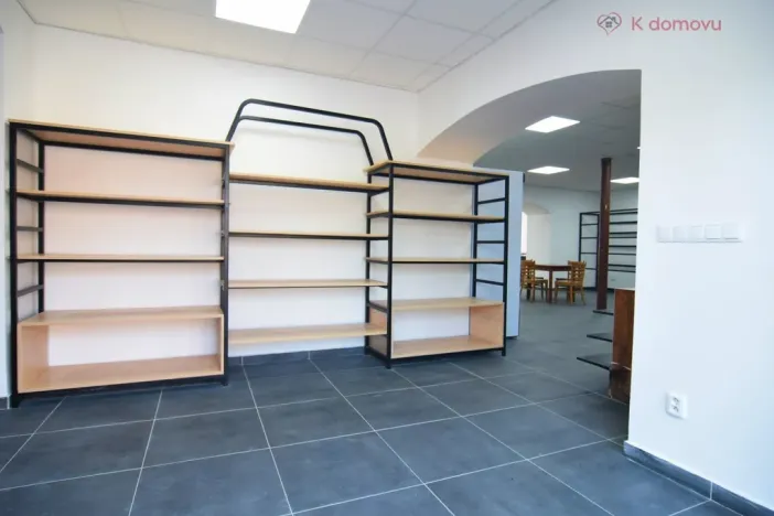 Pronájem obchodního prostoru, Olomouc - Holice, Keplerova, 126 m2