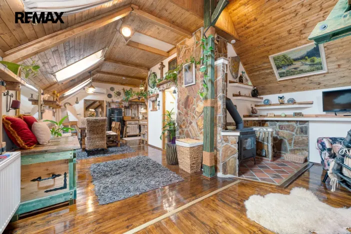 Prodej apartmánu, Všechlapy, 200 m2