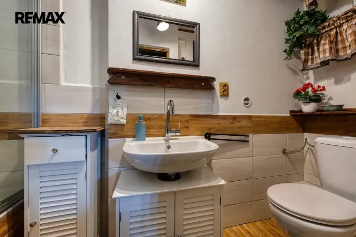 Prodej apartmánu, Všechlapy, 200 m2