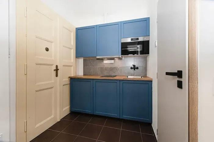 Prodej bytu 1+kk, Praha - Košíře, Vrchlického, 27 m2