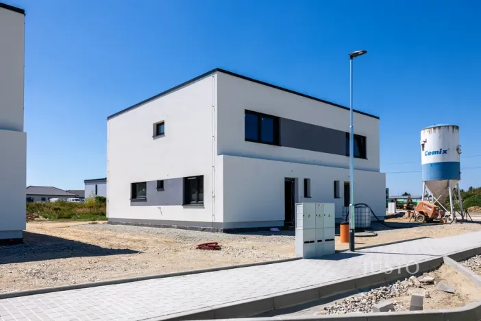 Prodej bytu 5+kk, Včelná, Okružní, 123 m2