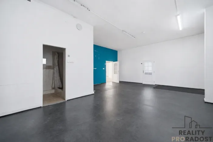 Pronájem obchodního prostoru, Havlíčkův Brod, Smetanovo náměstí, 317 m2