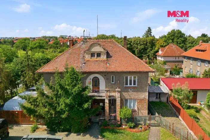 Prodej bytu 2+1, Louny, Jarošova, 50 m2
