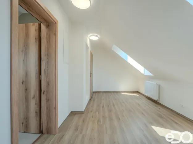 Pronájem bytu 2+1, Máslojedy, 60 m2