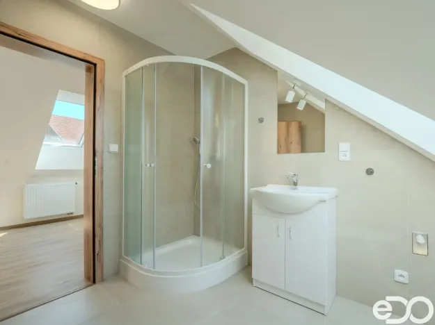 Pronájem bytu 2+1, Máslojedy, 60 m2