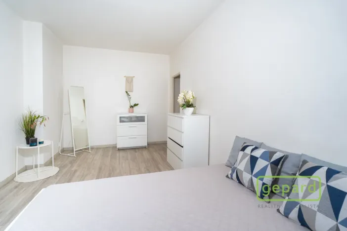 Prodej bytu 2+kk, Mníšek pod Brdy, Jana Šťastného, 53 m2