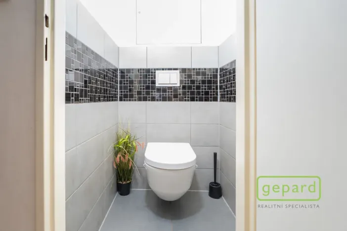 Prodej bytu 2+kk, Mníšek pod Brdy, Jana Šťastného, 53 m2