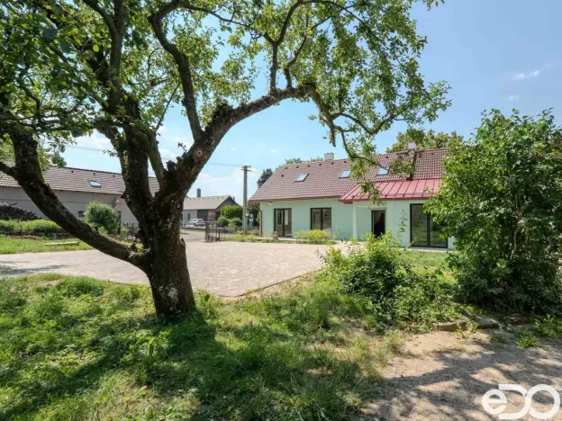 Pronájem bytu 3+kk, Máslojedy, 70 m2