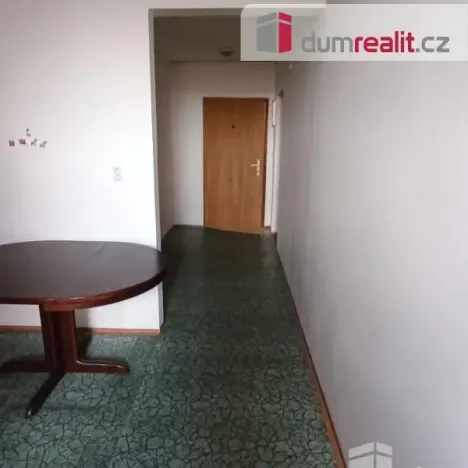 Pronájem bytu 2+1, Děčín - Děčín VII-Chrochvice, Vilsnická, 70 m2