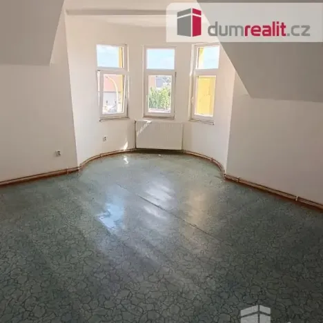 Pronájem bytu 2+1, Děčín - Děčín VII-Chrochvice, Vilsnická, 70 m2