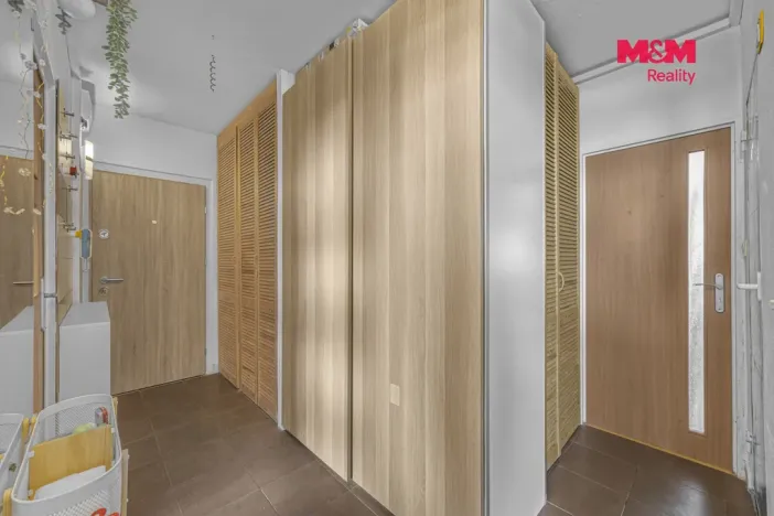 Prodej bytu 3+kk, Praha - Černý Most, Doležalova, 72 m2