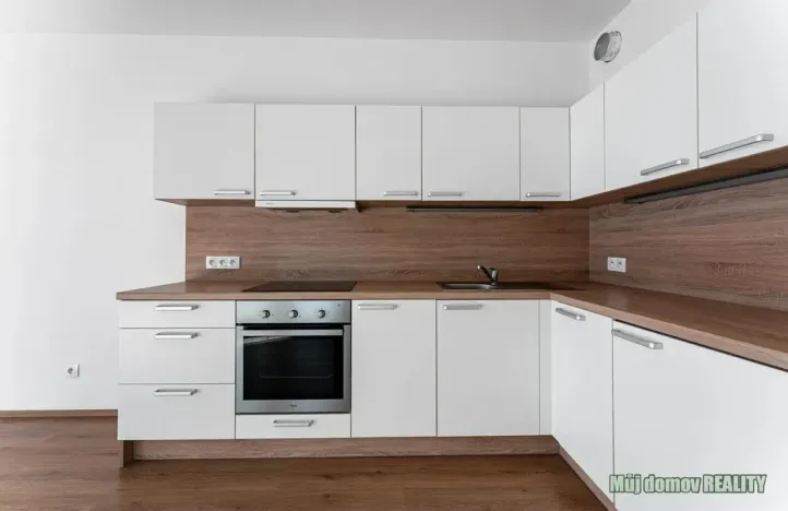 Pronájem bytu 1+kk, Praha - Hostavice, U Hostavického potoka, 32 m2