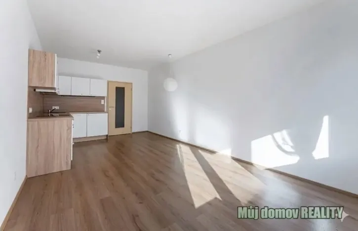 Pronájem bytu 1+kk, Praha - Hostavice, U Hostavického potoka, 32 m2