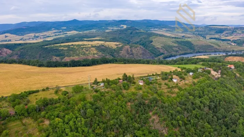 Prodej chaty, Malé Žernoseky, Opárenská, 80 m2